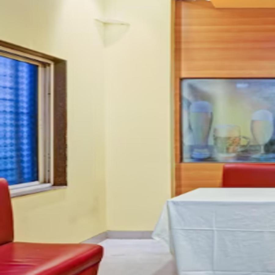 Carnival Hotel Пюн Екстериор снимка