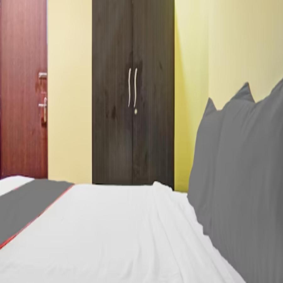 Carnival Hotel Пюн Екстериор снимка